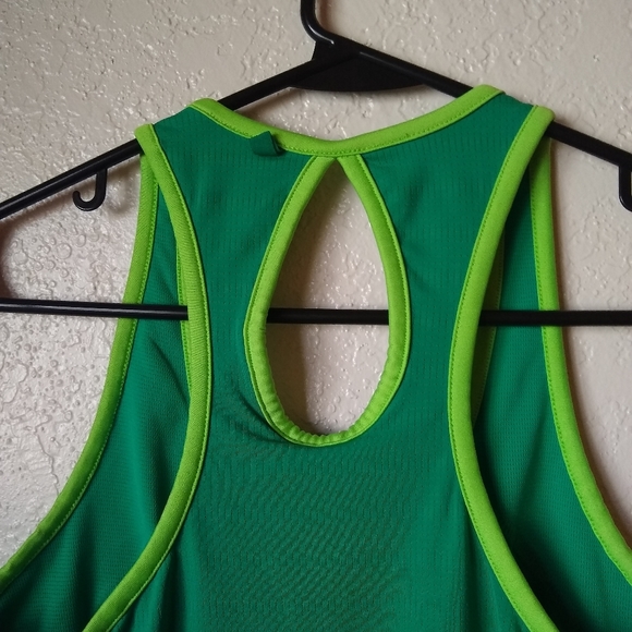 Adidas Racerback Tank Top With Shelf Bra Large - Picture 2 of 5
